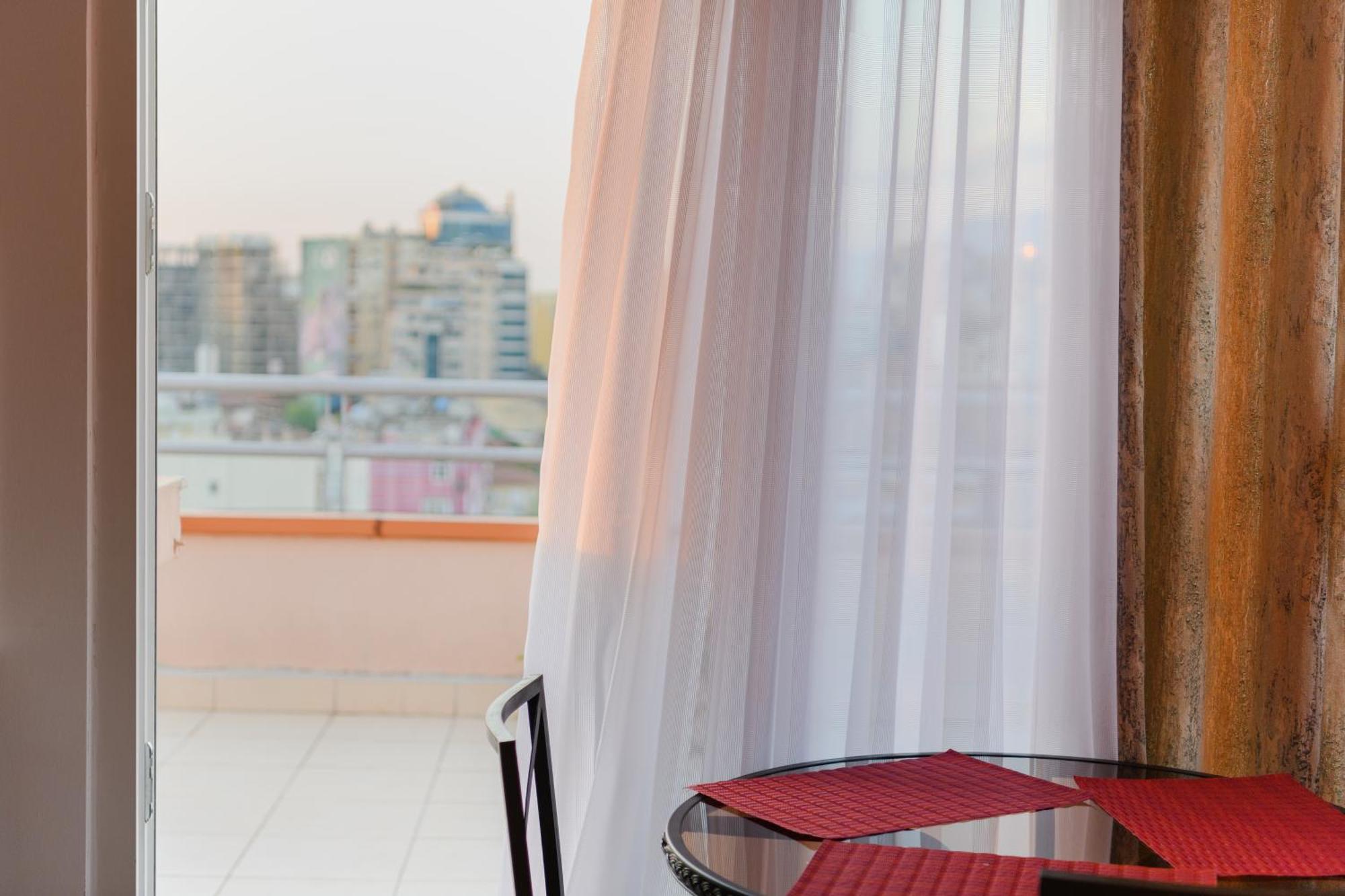 Terrace Tirana Cityscape 2 Dış mekan fotoğraf
